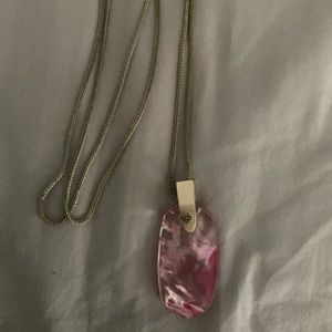 Kendra Scott necklace in gold and pink!